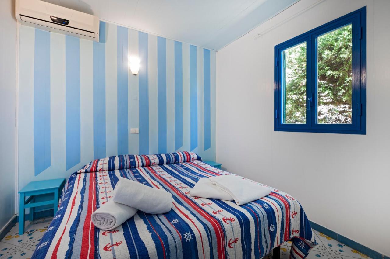 Villaggio Residence Nettuno มัสซาลูเบรนเซ ภายนอก รูปภาพ